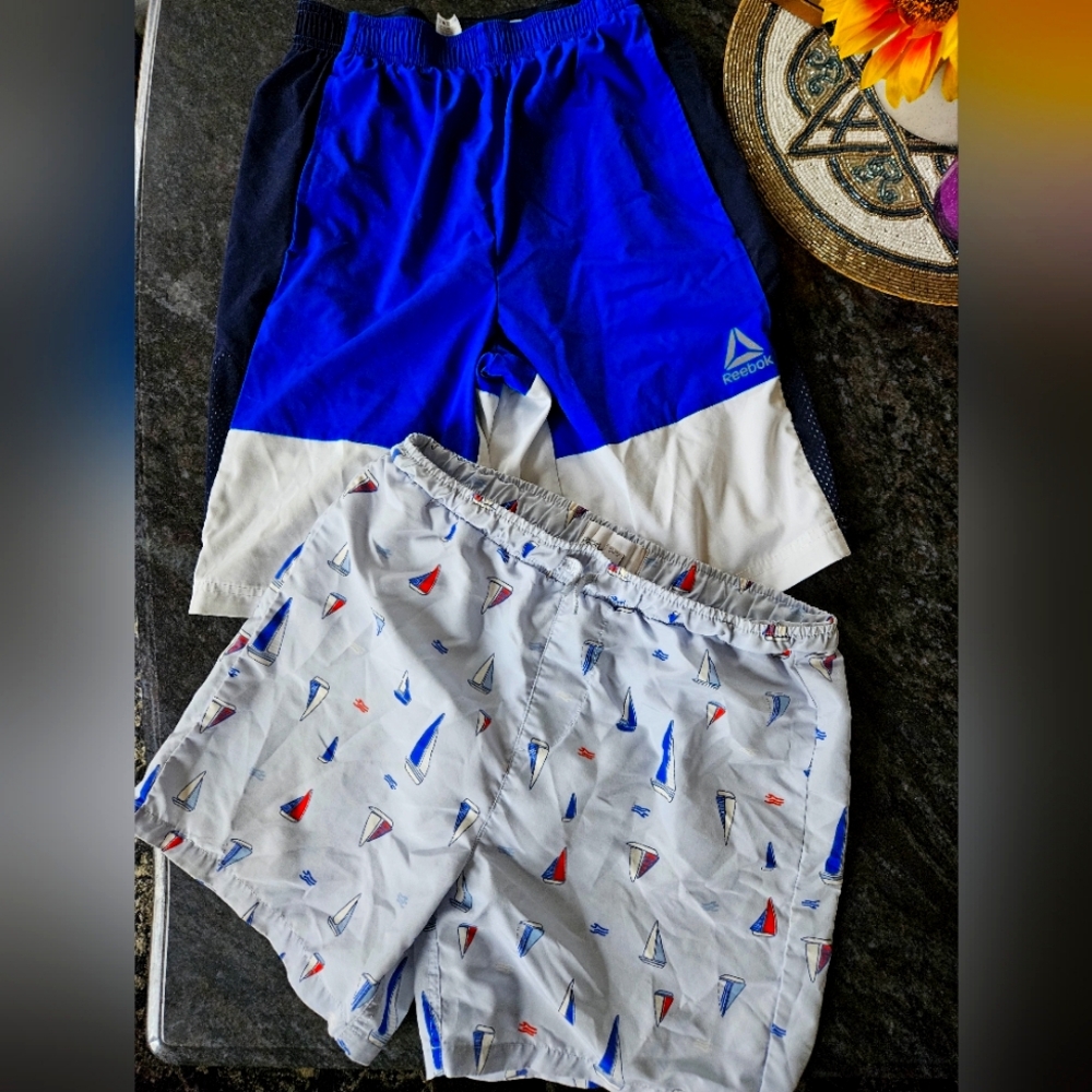 Reebok boy's swimming shorts ( 2 pairs Reebok and Nordstrom brand) sz XL 14/16